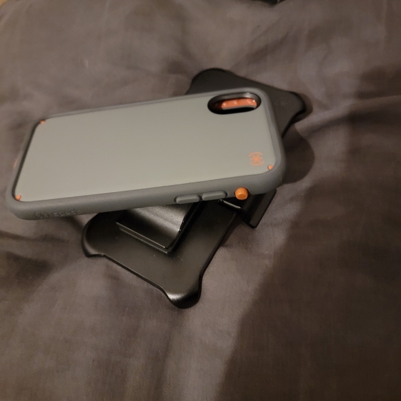 Iphone XS,X cases Marvel,Speck,Tech21 etc - Picture 10 of 13